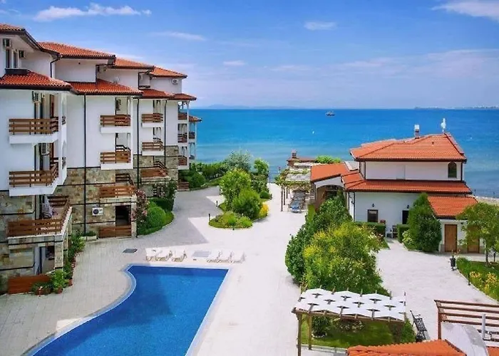 Robinson Beach Apartments