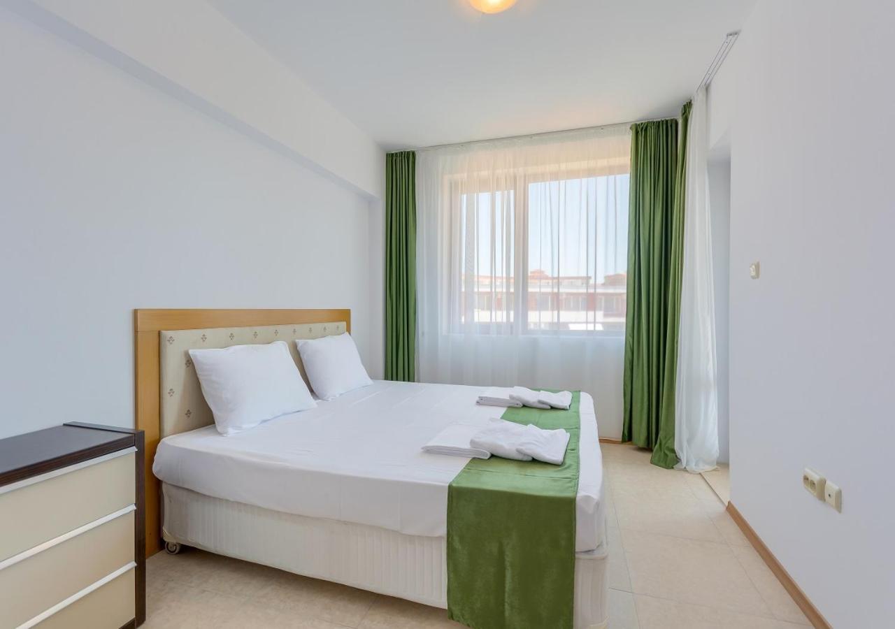 Robinson Apartment